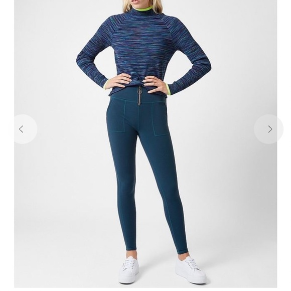 Sweaty Betty Farrah Legging in Beetle Blue, Size M - Picture 2 of 6